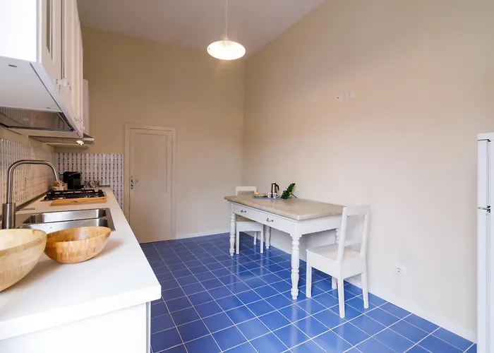 Guesthost - Stunning Church Of San Domenico View Sienne