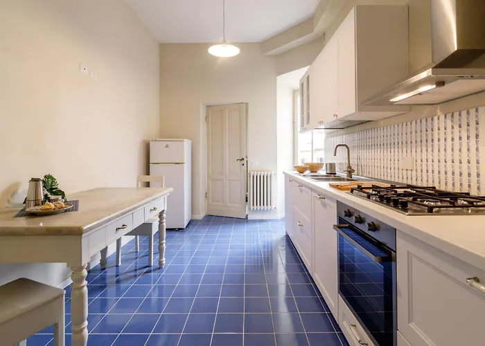 Appartement Guesthost - Stunning Church Of San Domenico View Sienne