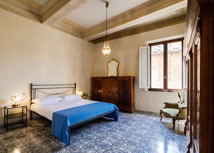 Guesthost - Stunning Church Of San Domenico View Appartement Sienne