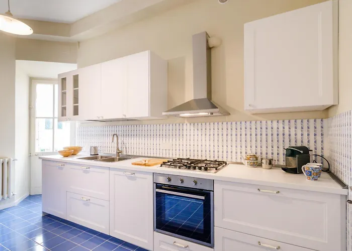 Guesthost - Stunning Church Of San Domenico View 锡耶纳