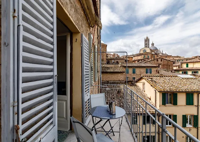 Guesthost - Stunning Church Of San Domenico View *