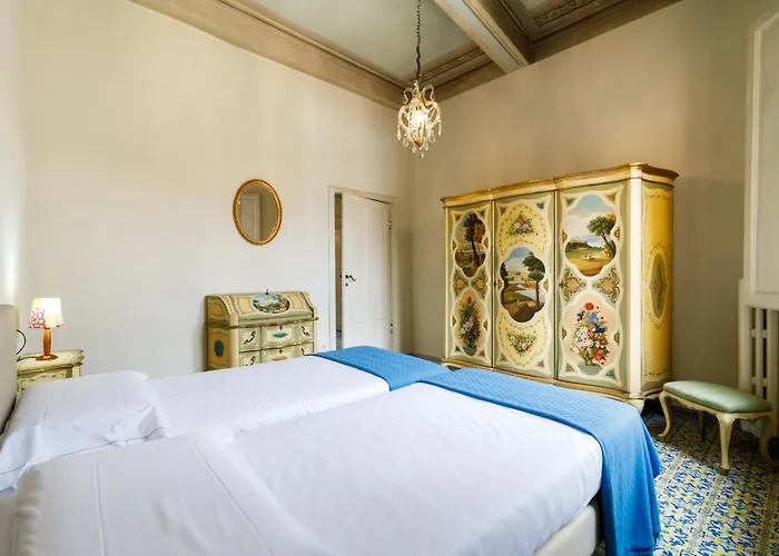 Guesthost - Stunning Church Of San Domenico View 锡耶纳