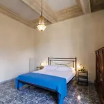 Apartment Guesthost - Stunning Church Of San Domenico View Siena