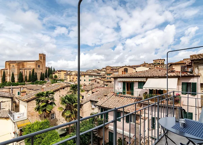 Guesthost - Stunning Church Of San Domenico View *